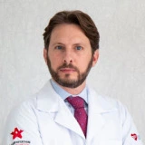Dr. Silvio Passarini Jr - Ortopedia e traumatologia especialista em joelho