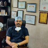 Dr. Dhiren Shah Heart and lung transplant surgeon, Bypass surgeon