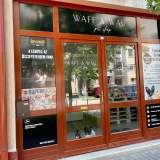 www.waffandwau.hu