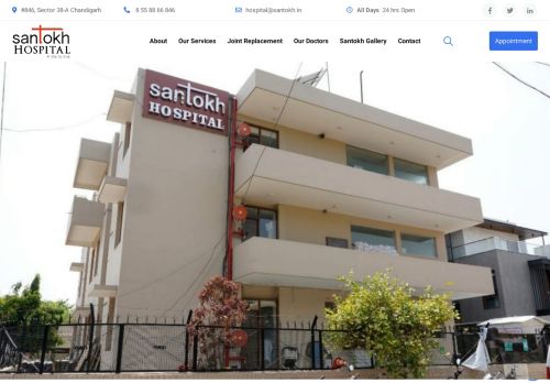 santokhhospital.com