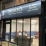 kevinmoxonfunerals.com