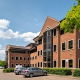 heathrownexuschauffeurs.com