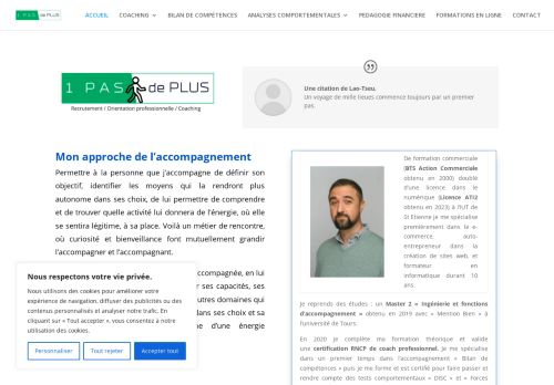 1 PAS DE PLUS